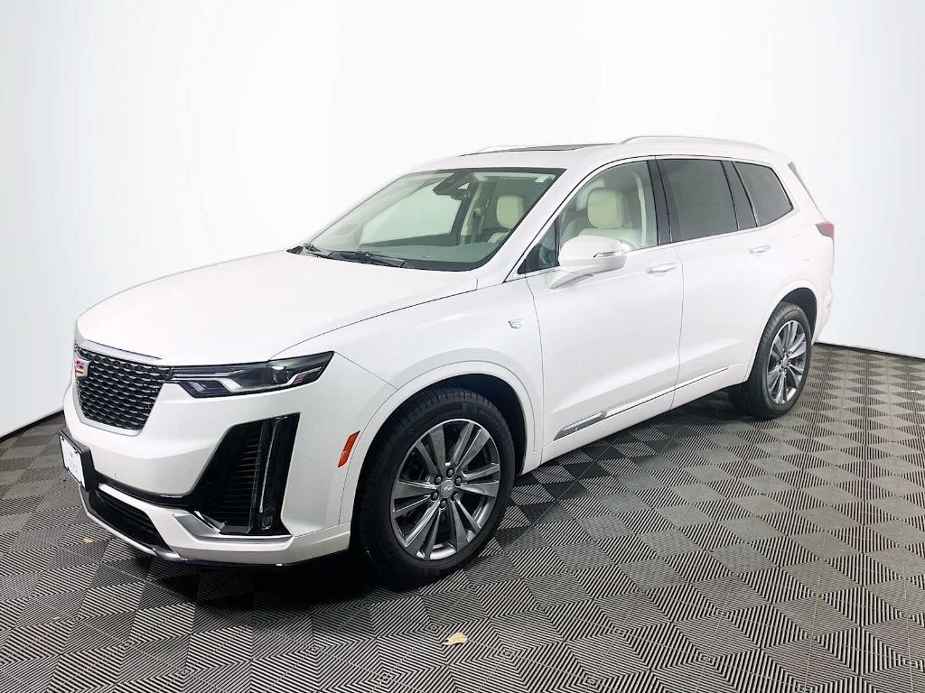 new 2025 Cadillac XT6 car, priced at $61,210