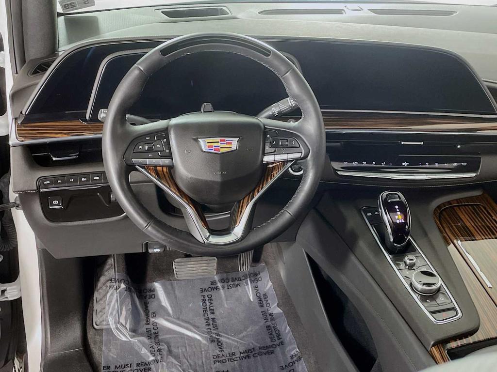 used 2024 Cadillac Escalade ESV car, priced at $80,895