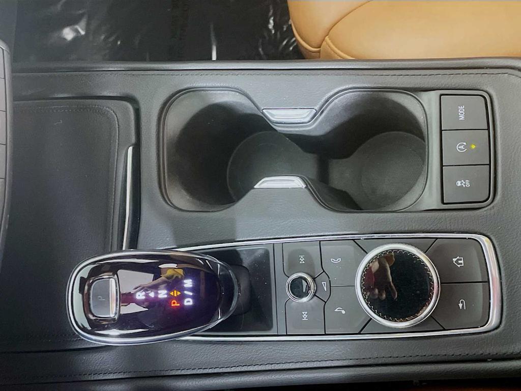 used 2022 Cadillac XT4 car, priced at $26,995