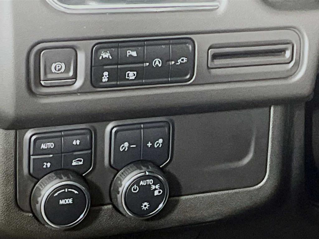 used 2022 Chevrolet Tahoe car, priced at $56,995