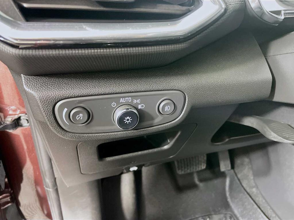 used 2022 Chevrolet TrailBlazer car, priced at $19,995