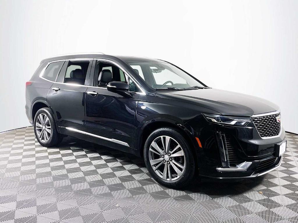 used 2021 Cadillac XT6 car, priced at $27,995