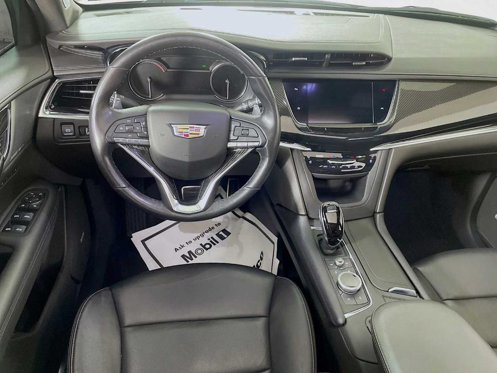 used 2020 Cadillac XT6 car, priced at $29,995