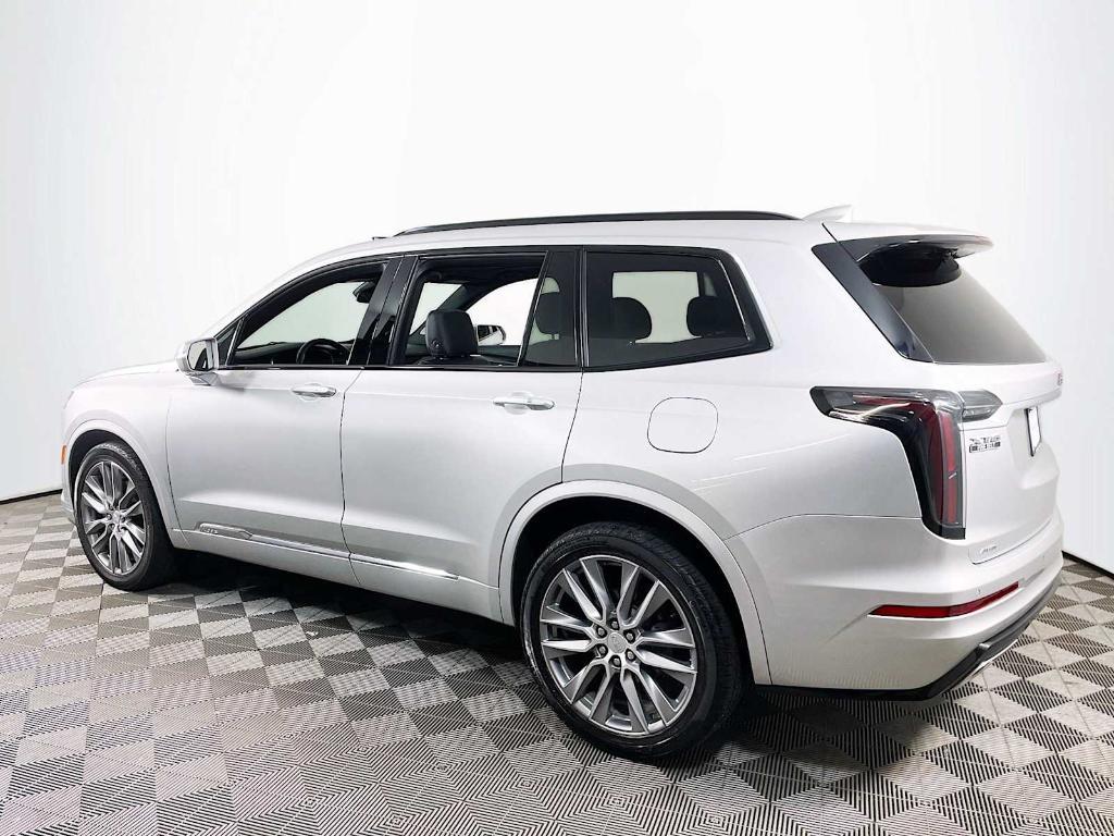 used 2020 Cadillac XT6 car, priced at $29,995