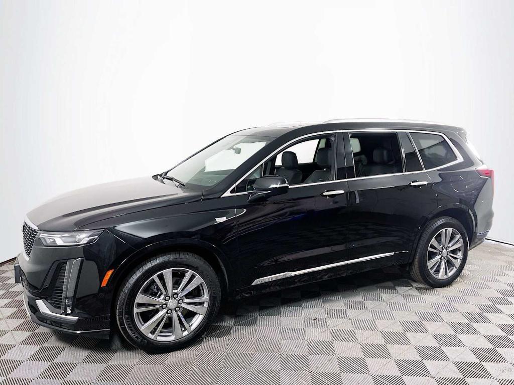 new 2025 Cadillac XT6 car, priced at $62,565