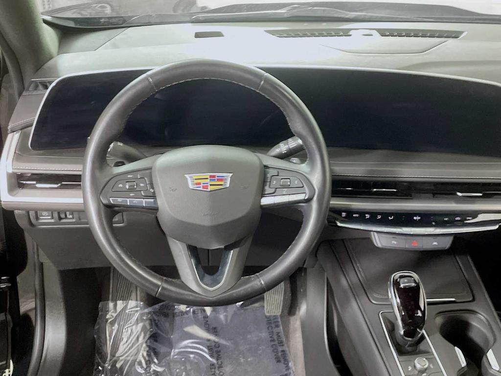 used 2024 Cadillac XT4 car, priced at $33,995