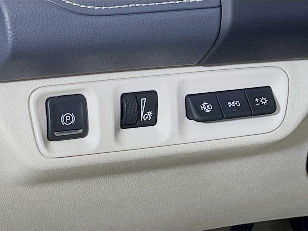 used 2021 GMC Acadia car, priced at $33,995