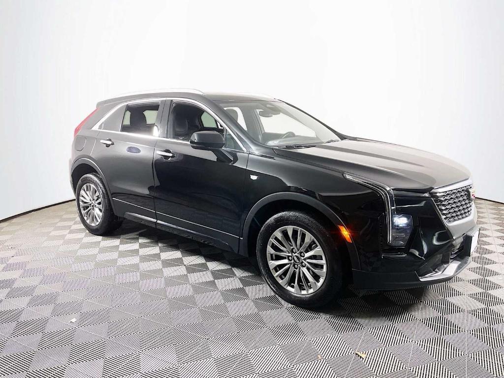 used 2024 Cadillac XT4 car, priced at $32,995