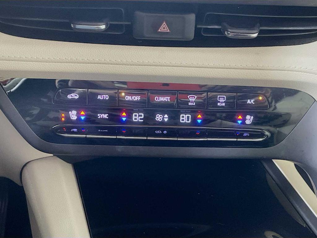 used 2021 Buick Envision car, priced at $26,995