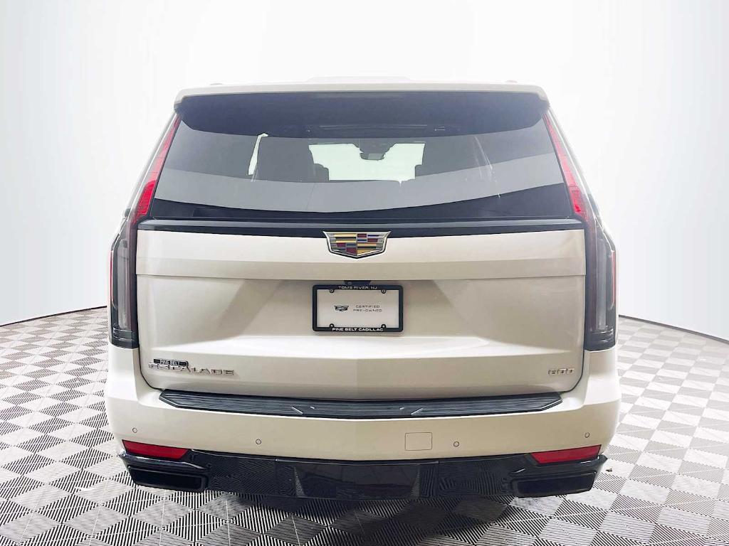 used 2022 Cadillac Escalade ESV car, priced at $69,995