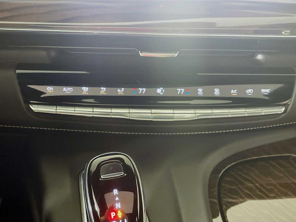 used 2022 Cadillac Escalade ESV car, priced at $69,995