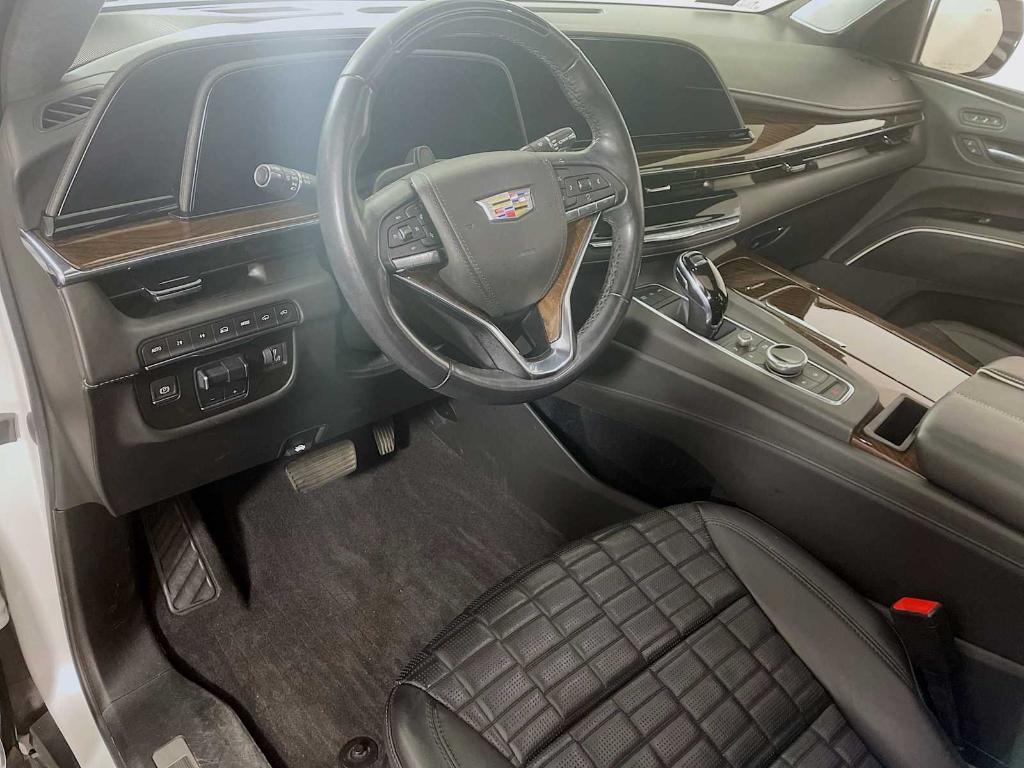 used 2022 Cadillac Escalade ESV car, priced at $69,995
