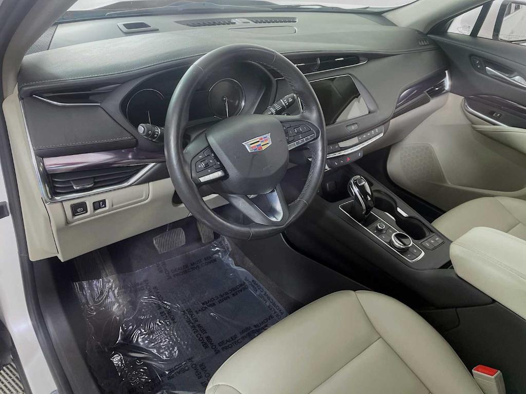 used 2023 Cadillac XT4 car, priced at $23,995