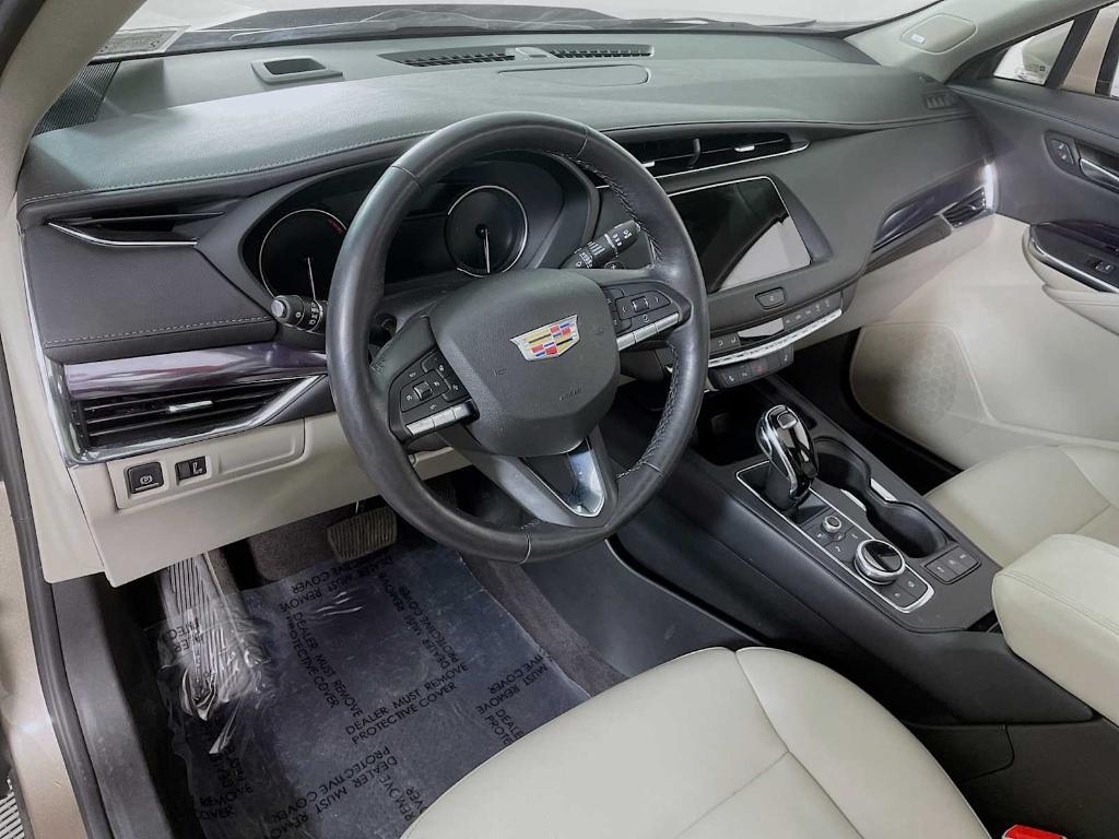used 2023 Cadillac XT4 car, priced at $26,995