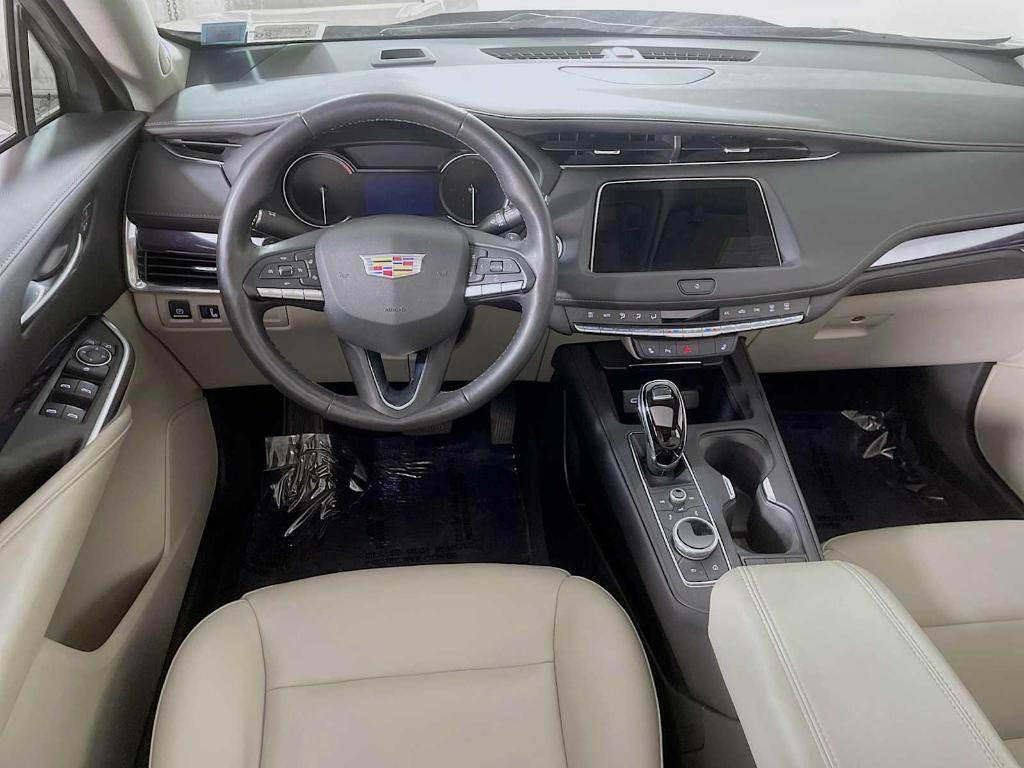 used 2023 Cadillac XT4 car, priced at $26,995