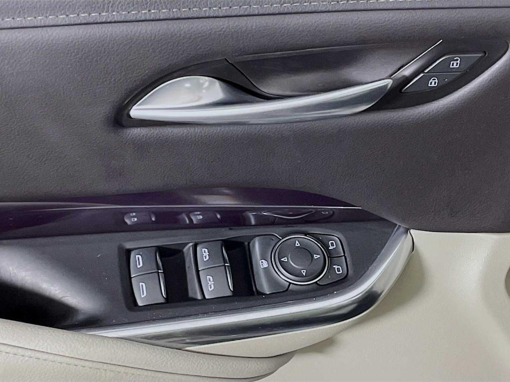 used 2023 Cadillac XT4 car, priced at $26,995