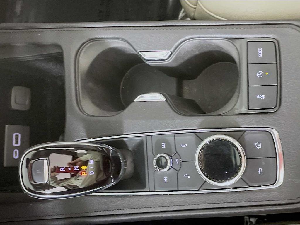 used 2023 Cadillac XT4 car, priced at $26,995