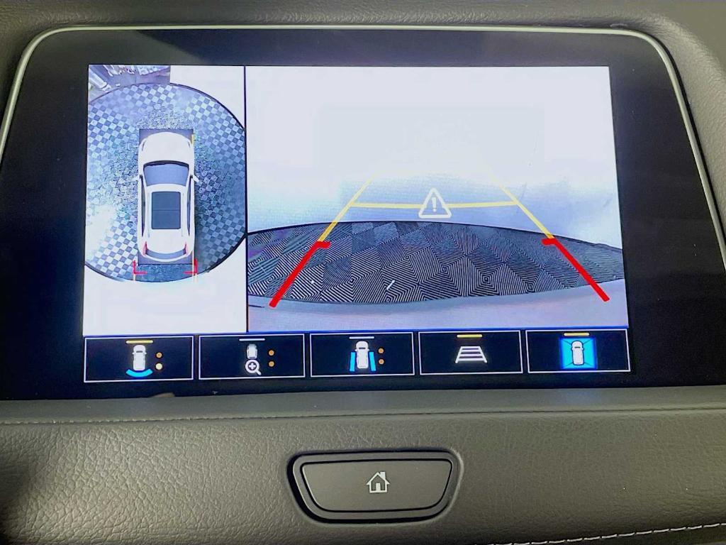 used 2022 Cadillac XT4 car, priced at $25,995