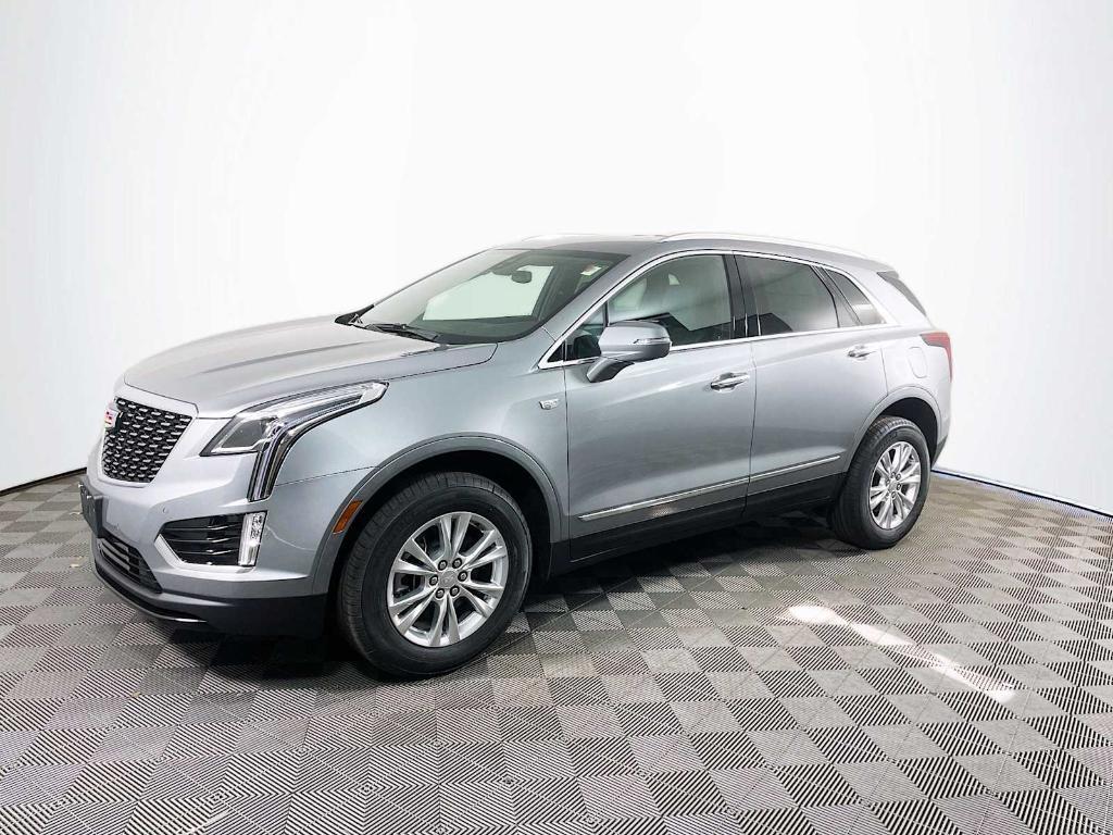 new 2026 Cadillac XT5 car, priced at $46,990