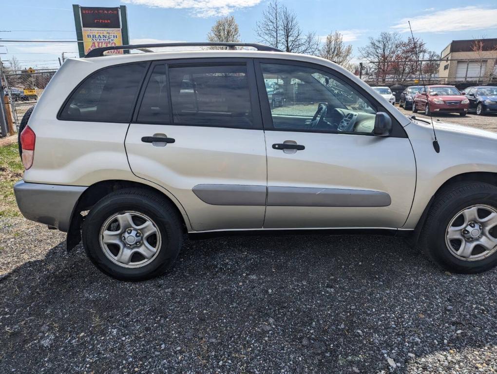 used 2002 Toyota RAV4 car, priced at $4,000