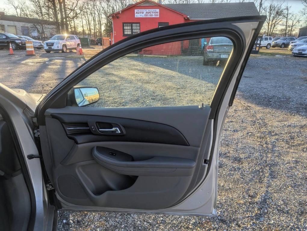 used 2013 Chevrolet Malibu car, priced at $3,400