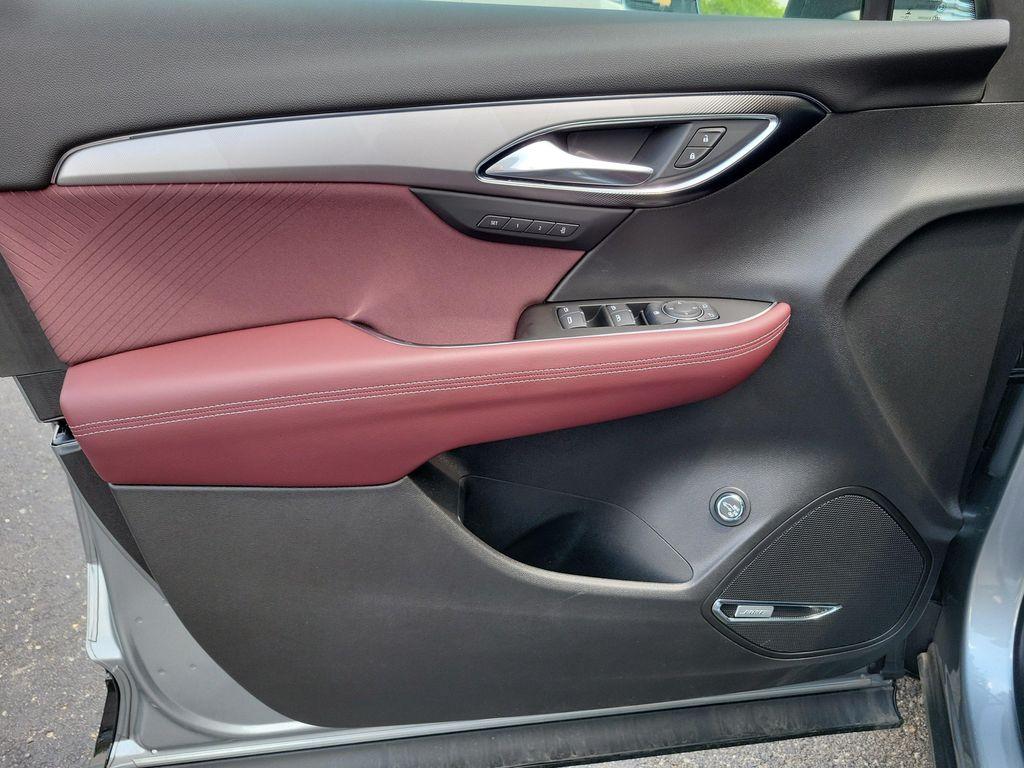 new 2026 Buick Envision car, priced at $47,465