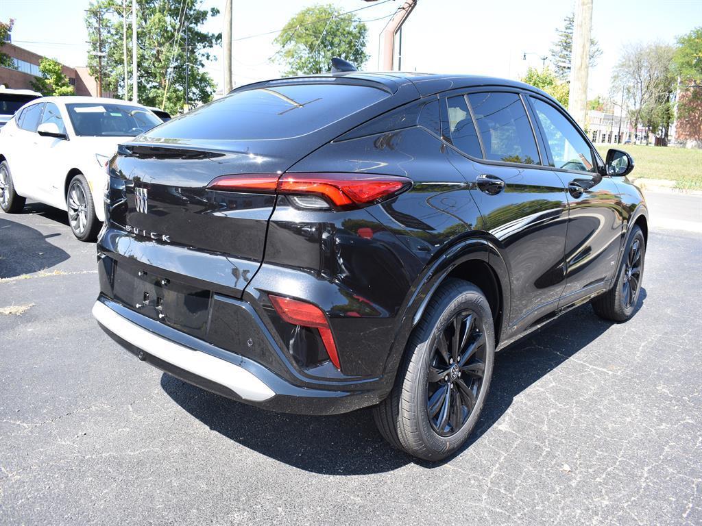 new 2025 Buick Envista car, priced at $28,295