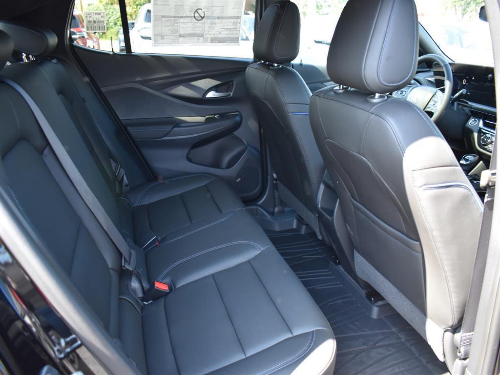 new 2025 Buick Envista car, priced at $28,295