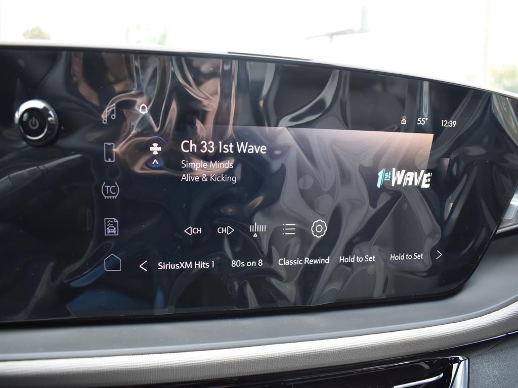 new 2025 Buick Envista car, priced at $30,185