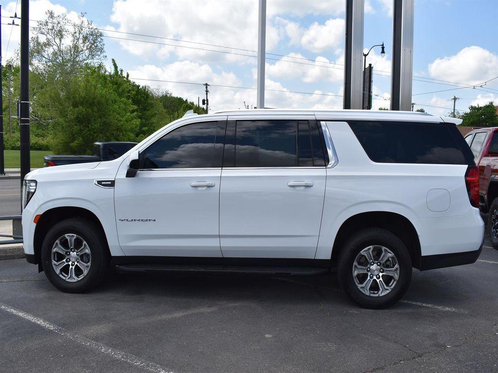 used 2022 GMC Yukon XL car, priced at $34,995