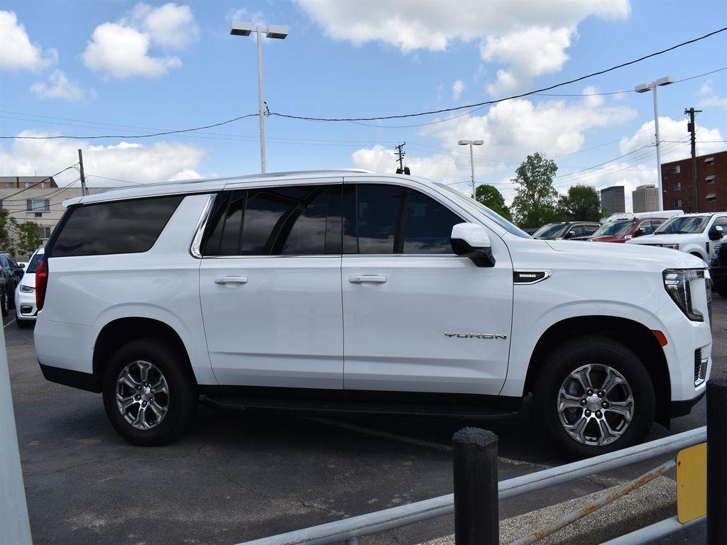 used 2022 GMC Yukon XL car, priced at $34,995