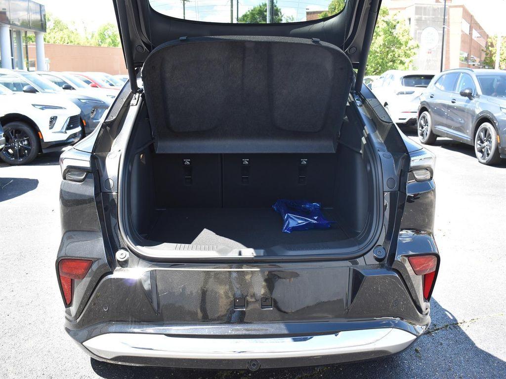 new 2026 Buick Envista car, priced at $30,894