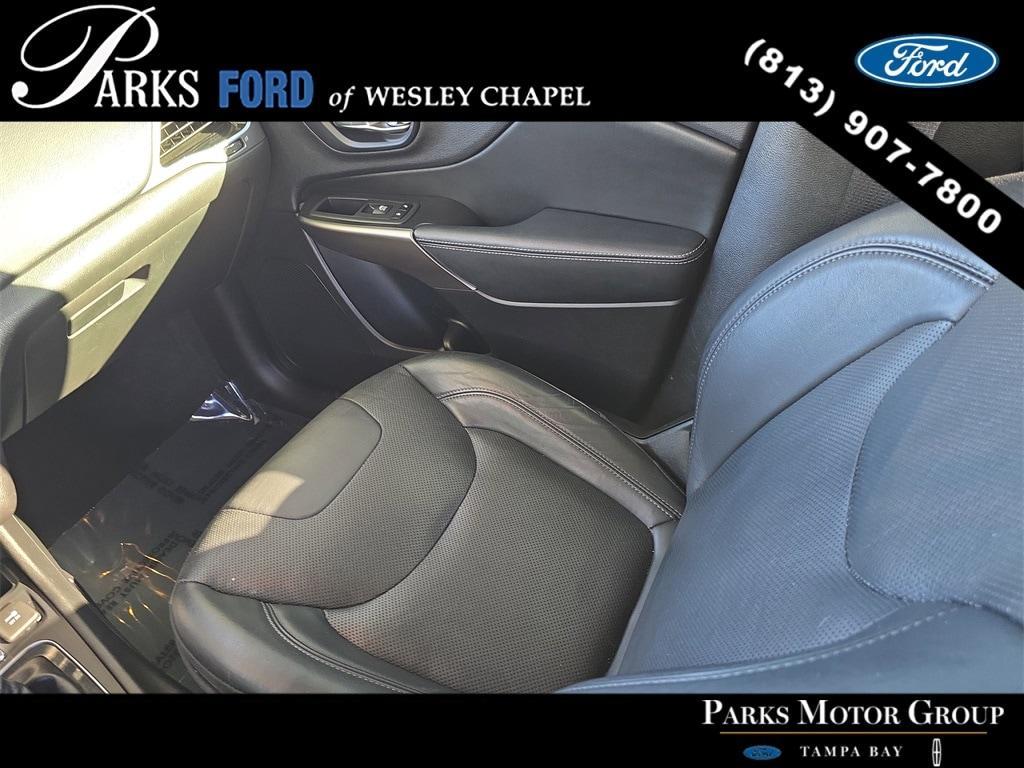 used 2019 Jeep Cherokee car, priced at $12,932