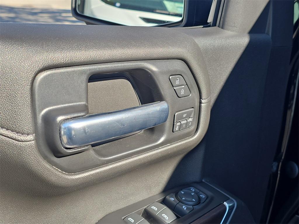 used 2019 GMC Sierra 1500 car, priced at $33,410