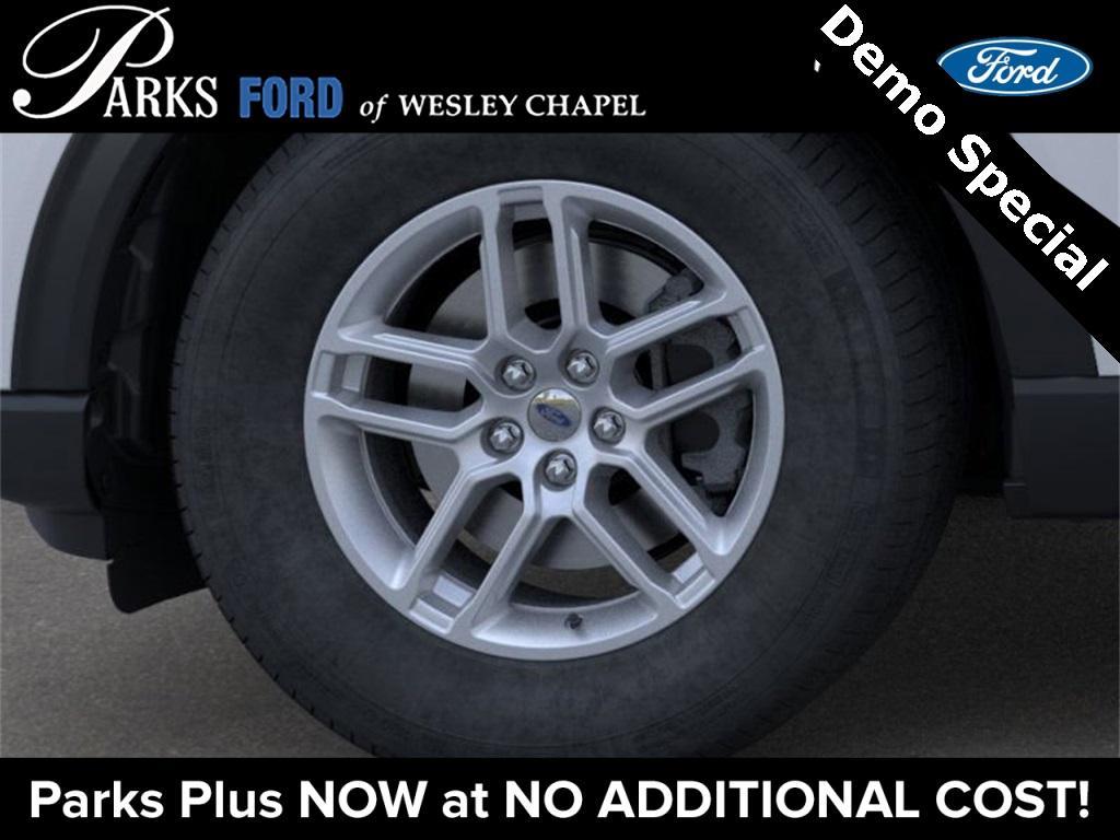 new 2026 Ford Explorer car, priced at $33,319