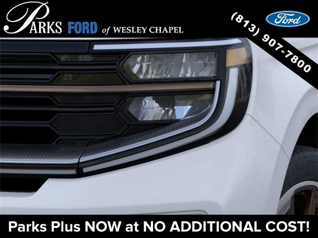 new 2025 Ford Expedition car, priced at $82,393