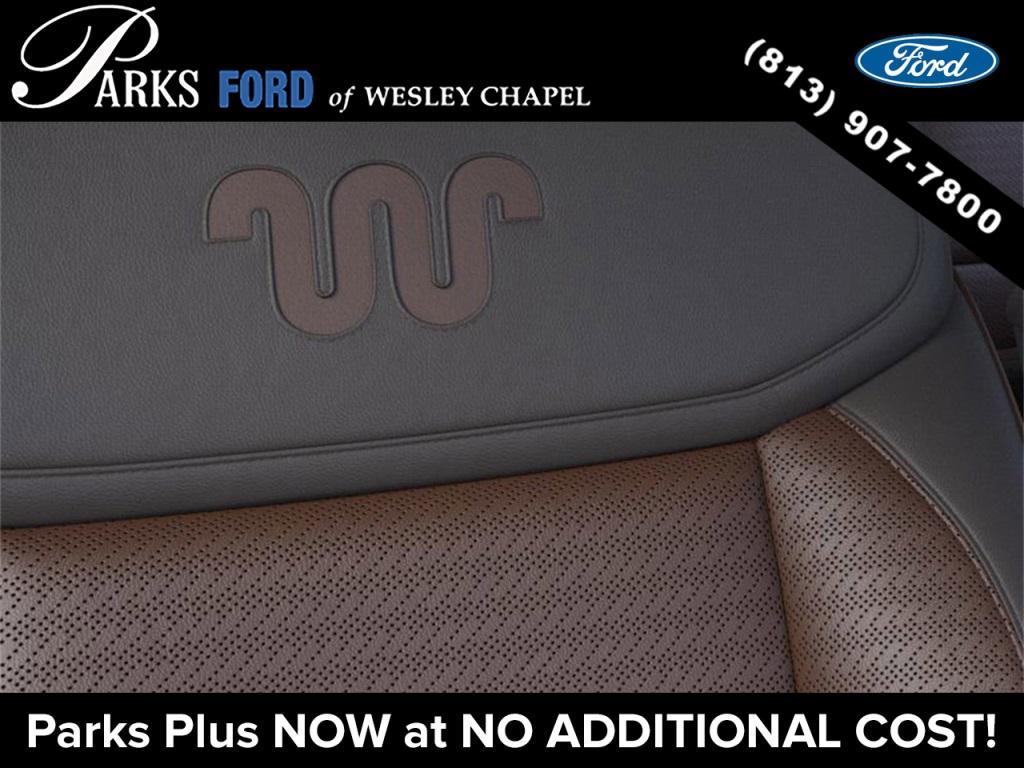 new 2025 Ford Expedition car, priced at $82,393