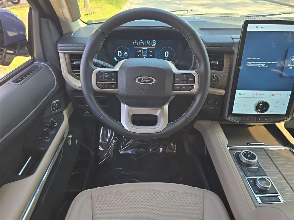 used 2023 Ford Expedition car, priced at $51,289