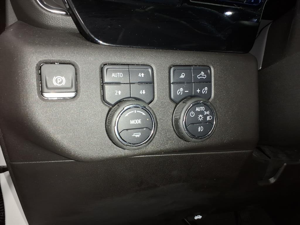 used 2025 Chevrolet Silverado 2500 car, priced at $77,132