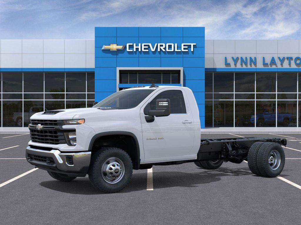 new 2025 Chevrolet Silverado 3500 car, priced at $43,693
