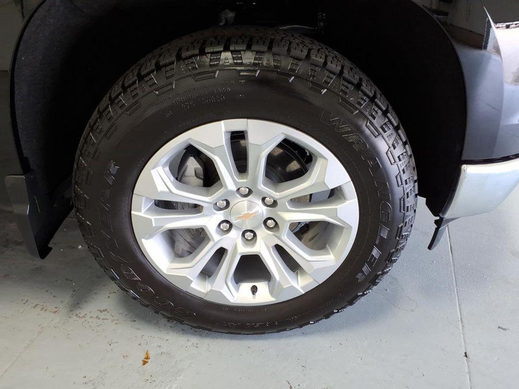 used 2025 Chevrolet Silverado 1500 car, priced at $55,988