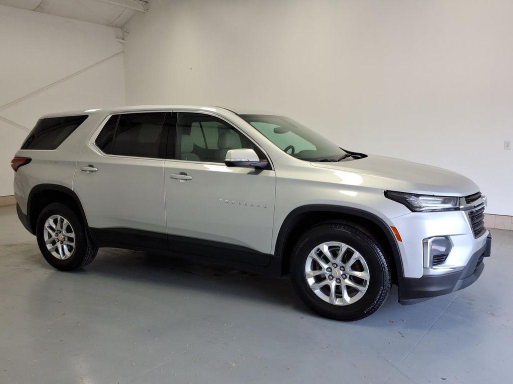 used 2022 Chevrolet Traverse car, priced at $19,905