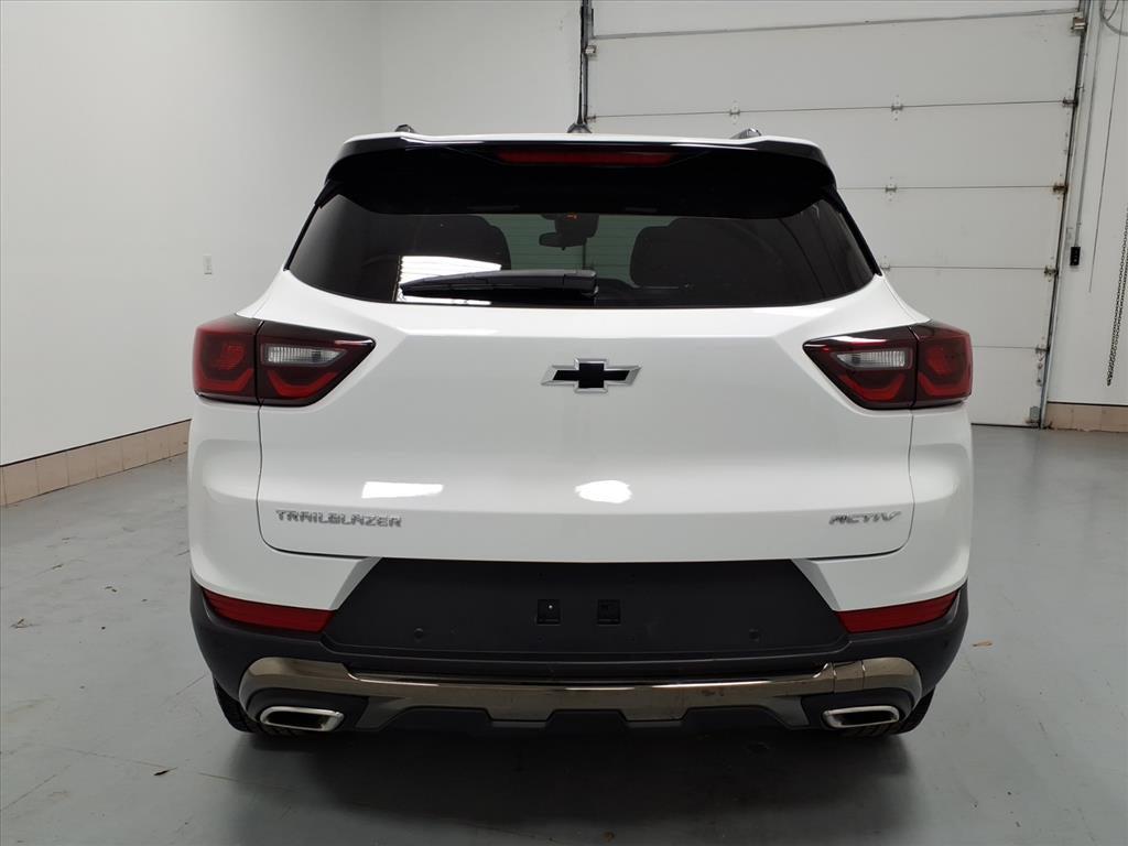 used 2024 Chevrolet TrailBlazer car, priced at $28,318