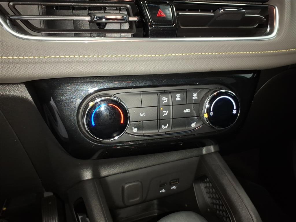 used 2024 Chevrolet TrailBlazer car, priced at $28,318