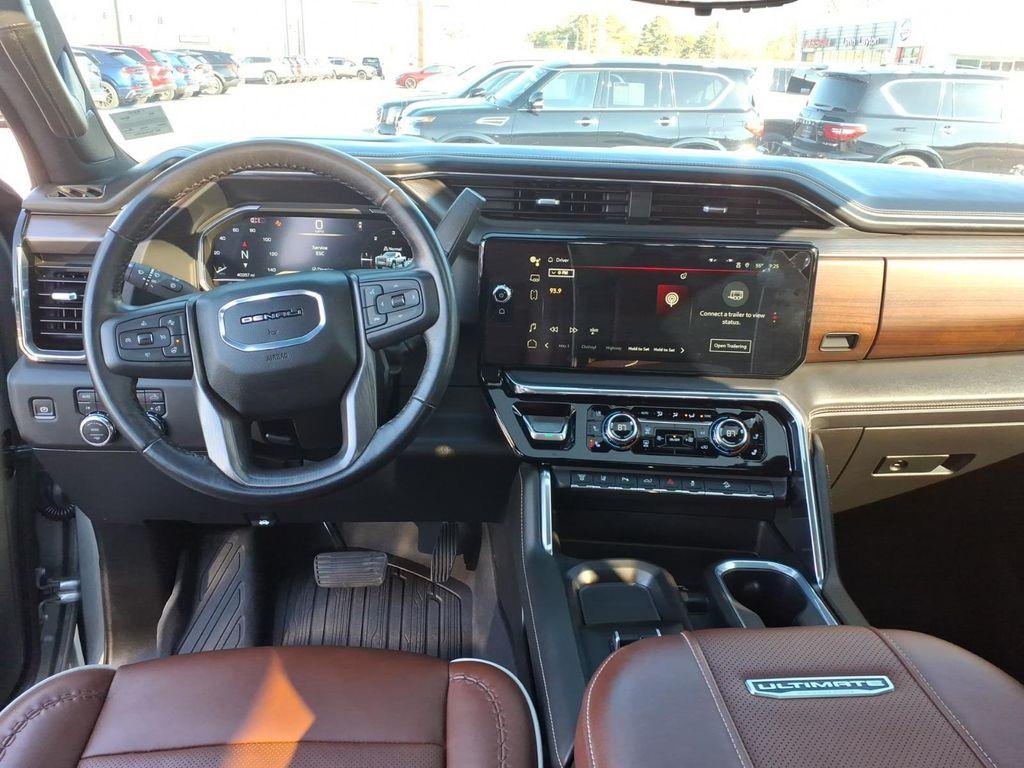used 2024 GMC Sierra 2500 car, priced at $75,900