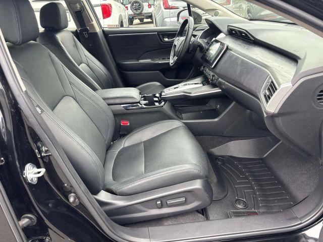used 2018 Honda Clarity Plug-In Hybrid car, priced at $15,299