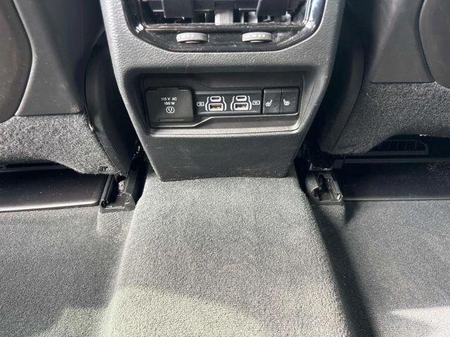 used 2023 Jeep Grand Cherokee car, priced at $28,900