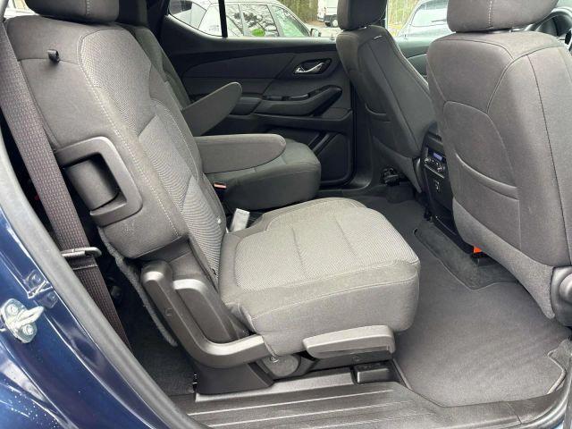 used 2023 Chevrolet Traverse car, priced at $26,900