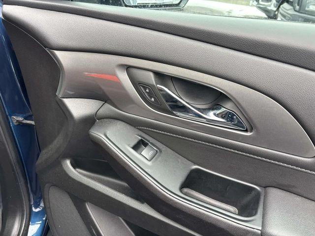 used 2023 Chevrolet Traverse car, priced at $26,900