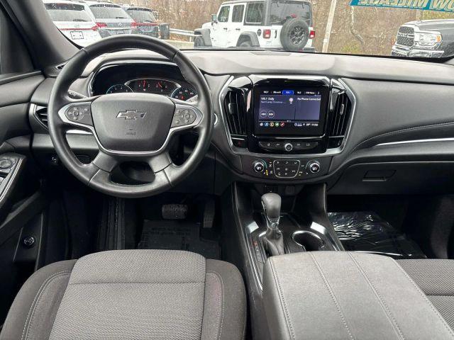 used 2023 Chevrolet Traverse car, priced at $26,900